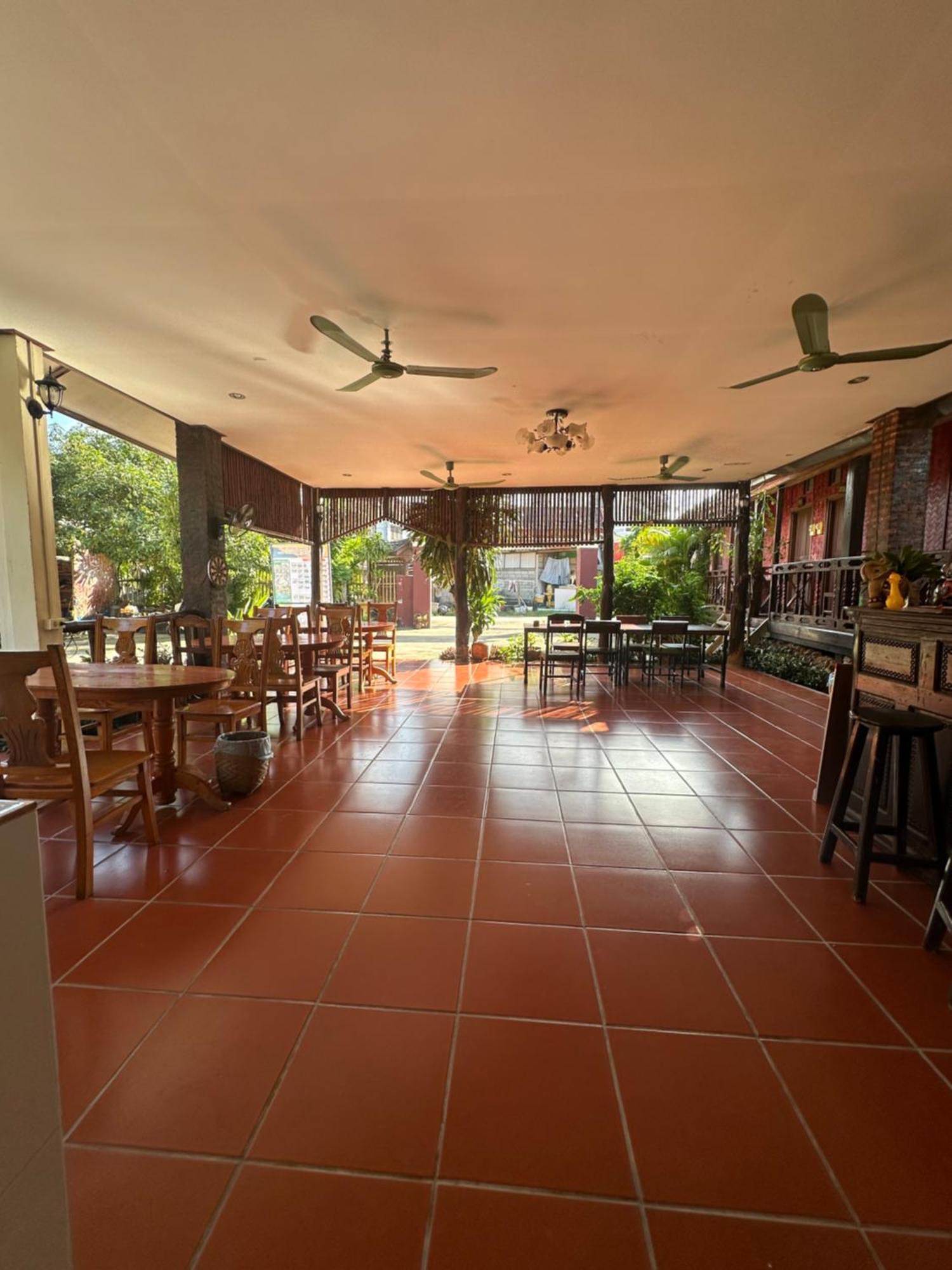 Bungalow Vang Vieng Exteriör bild