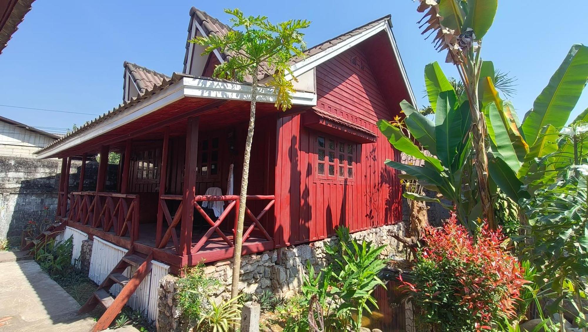 Bungalow Vang Vieng Exteriör bild